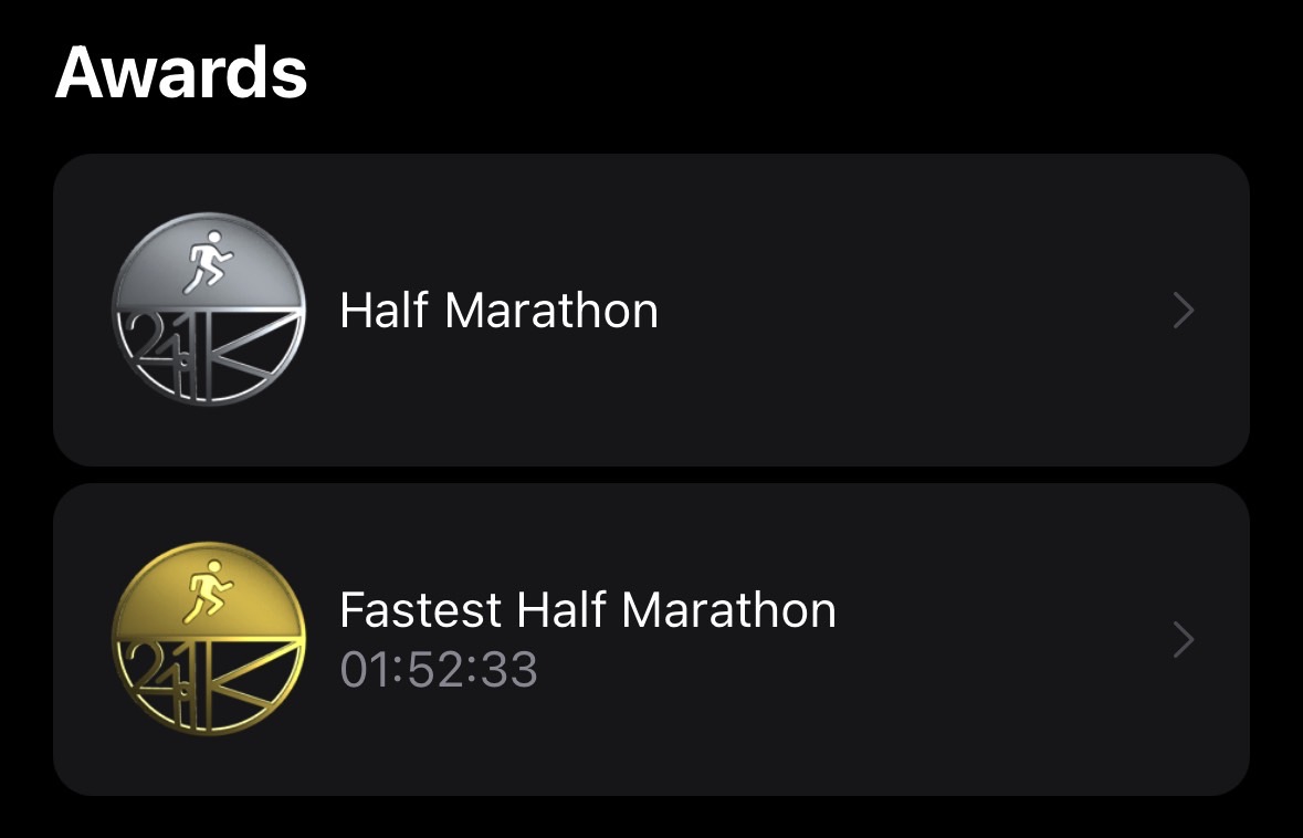 O aplicativo de fitness do iPhone acabou de me dar o prêmio de meia maratona mais rápida.  O Apple Watch está mentindo?